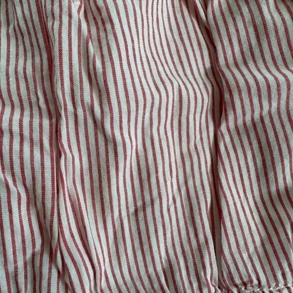 Old Navy Girls Red and White Striped Ruffle Spaghetti Strap Tank Top Size 12M - Picture 6 of 10